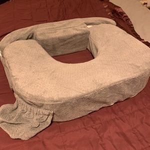 My Brest Friend twin nursing pillow